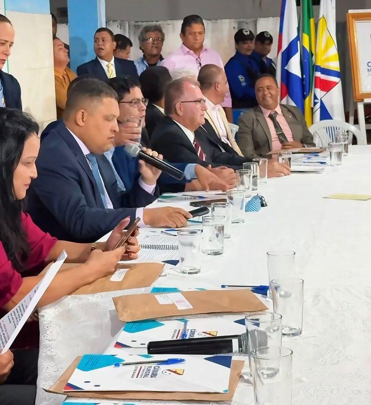 Jonatas Santos leva Sessão da Câmara de Vereadores a Santo Antônio e aprova projeto do Vereador Joris de Gel que transforma o povoado em distrito