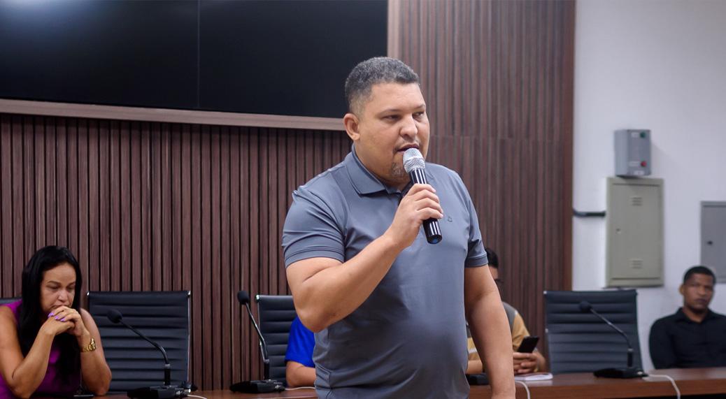 Presidente da Câmara, Jonatas Santos, impulsiona programas de habitação, cidade inteligente e inclusão social