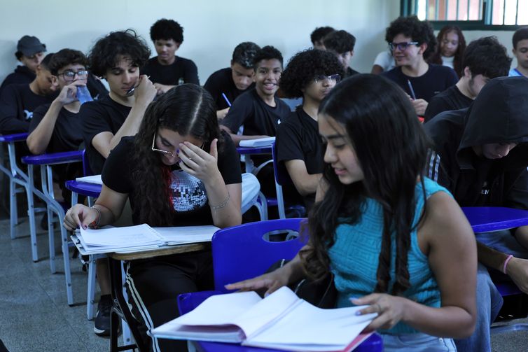 Fuvest divulga notas de corte da primeira fase do vestibular 2026