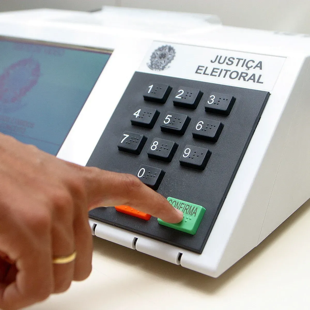ELEIÇÕES 2026: ELDORADO AMPLIA COBERTURA E RECEBE PRÉ-CANDIDATOS EM SÉRIE ESPECIAL DE ENTREVISTAS