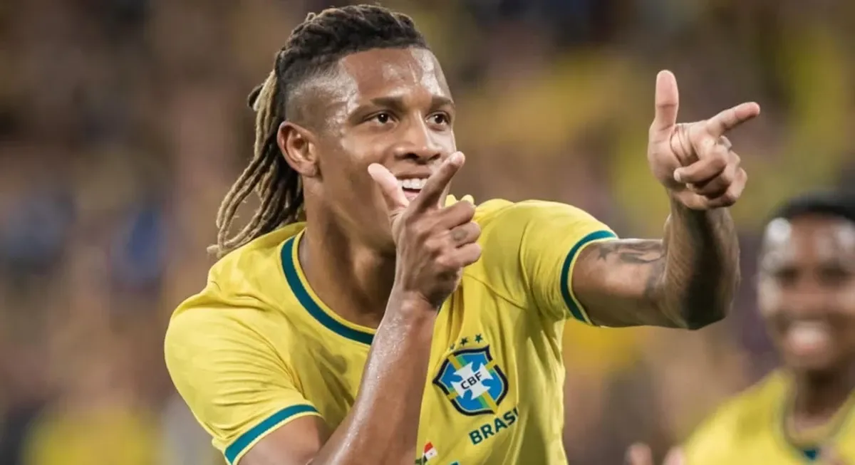 Palmeiras apresenta proposta milionária por Danilo e inclui zagueiro Naves na negociação